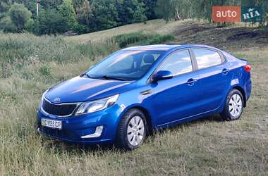 Седан Kia Rio 2012 в 
