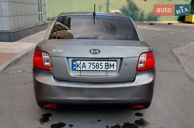 Седан Kia Rio 2011 в 