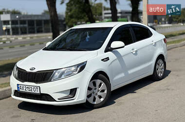 Седан Kia Rio 2013 в Харькове