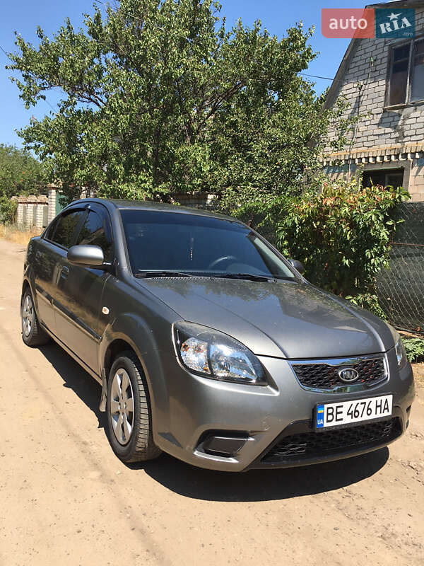 Kia Rio 2010