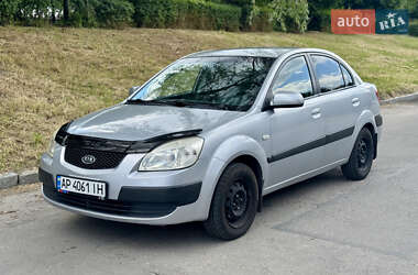 Седан Kia Rio 2007 в Запорожье