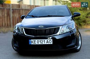 Седан Kia Rio 2012 в 