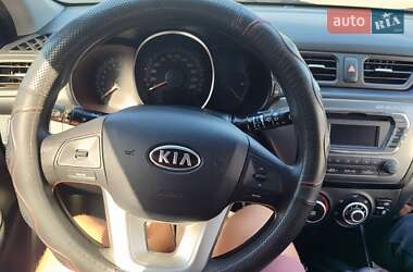 Хетчбек Kia Rio 2012 в Харкові