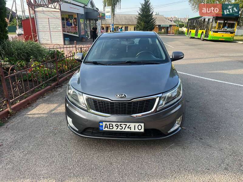 Kia Rio 2013 Kia Rio 2013