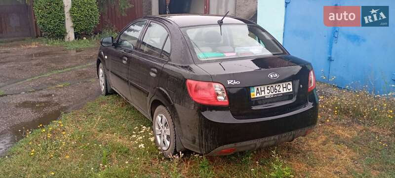 Седан Kia Rio 2010 в Павлограде фото 4 Седан Kia Rio 2010 в Павлограде