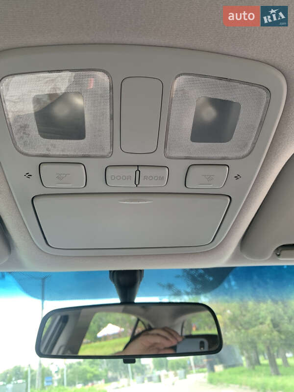 Хетчбек Kia Rio 2009 в Рівному