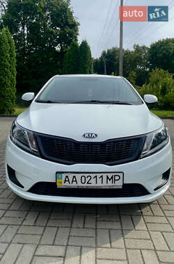 Седан Kia Rio 2012 в Прилуках