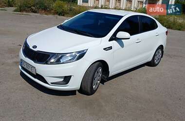 Седан Kia Rio 2013 в Тернополе