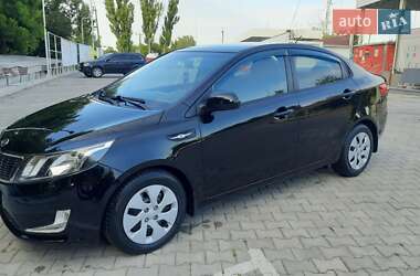Седан Kia Rio 2013 в Вінниці