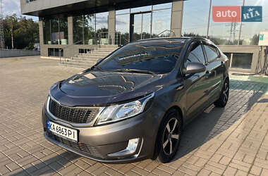 Седан Kia Rio 2012 в Києві