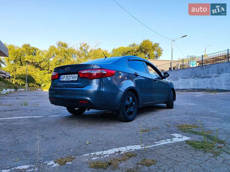 Седан Kia Rio 2012 в Запорожье