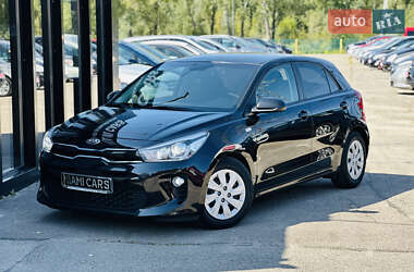 Хетчбек Kia Rio 2017 в Харкові