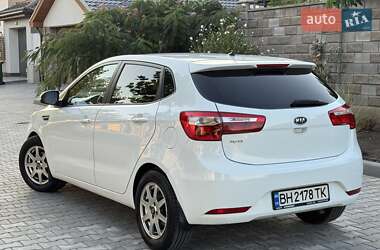 Хэтчбек Kia Rio 2013 в Одессе