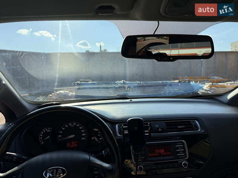 Седан Kia Rio 2015 в Виннице фото 10 Седан Kia Rio 2015 в Виннице