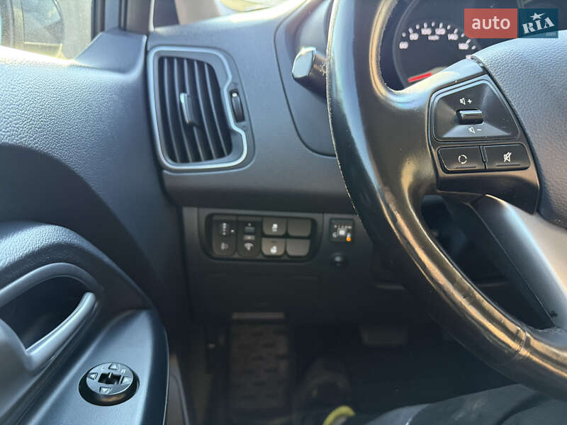 Седан Kia Rio 2015 в Виннице фото 11 Седан Kia Rio 2015 в Виннице