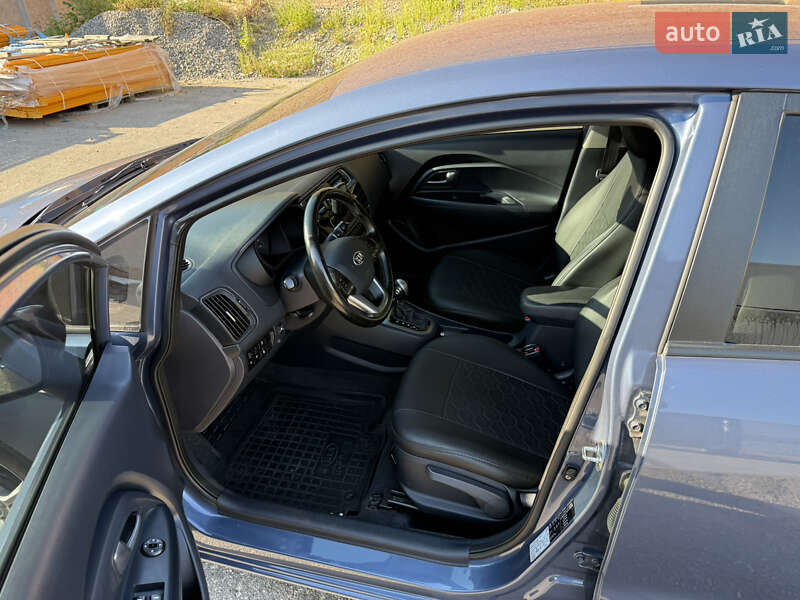 Седан Kia Rio 2015 в Виннице фото 16 Седан Kia Rio 2015 в Виннице
