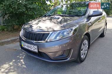 Седан Kia Rio 2012 в Запорожье
