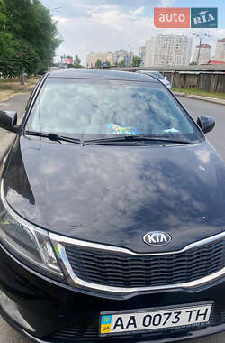 Седан Kia Rio 2013 в Киеве