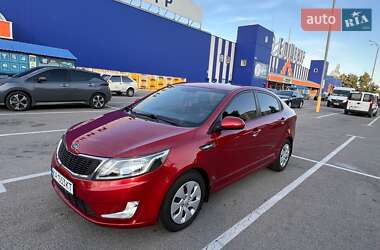 Седан Kia Rio 2012 в Кам'янському