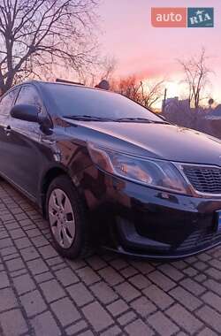 Седан Kia Rio 2012 в 