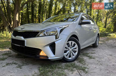 Седан Kia Rio 2021 в Києві