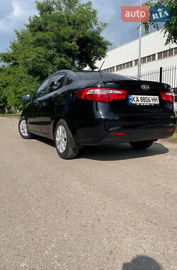 Седан Kia Rio 2013 в 