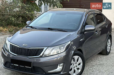 Седан Kia Rio 2012 в Одессе
