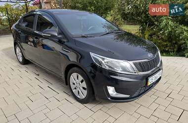 Седан Kia Rio 2012 в Чернівцях