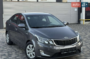 Седан Kia Rio 2012 в Одессе