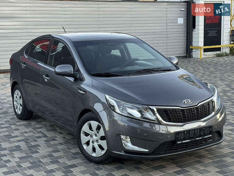 Седан Kia Rio 2012 в Одессе