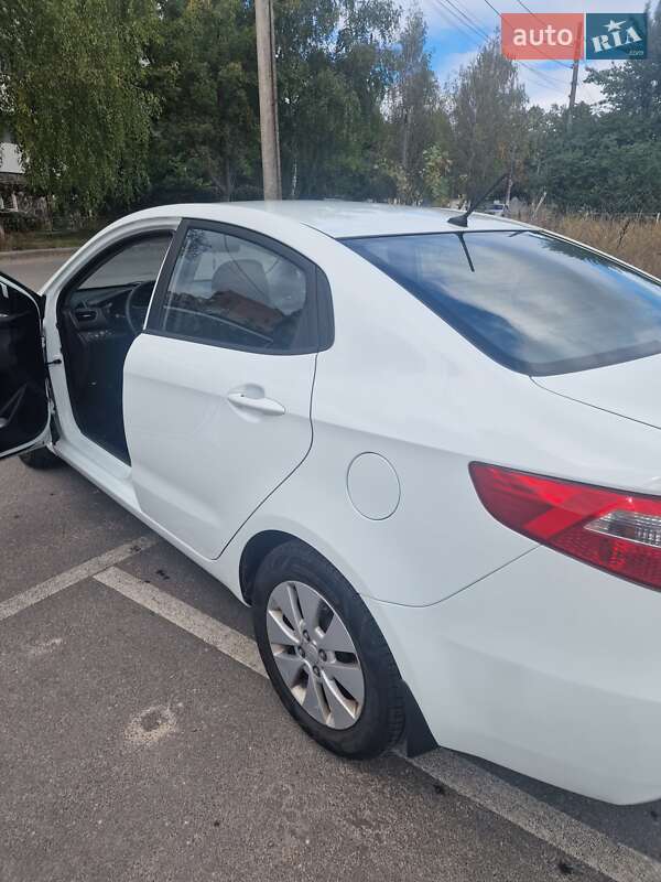 Седан Kia Rio 2012 в Житомире