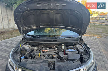 Седан Kia Rio 2013 в 