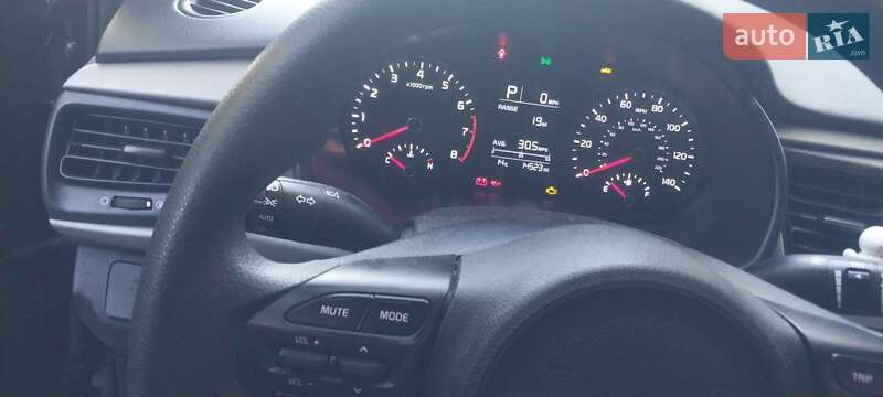 Седан Kia Rio 2018 в Киеве