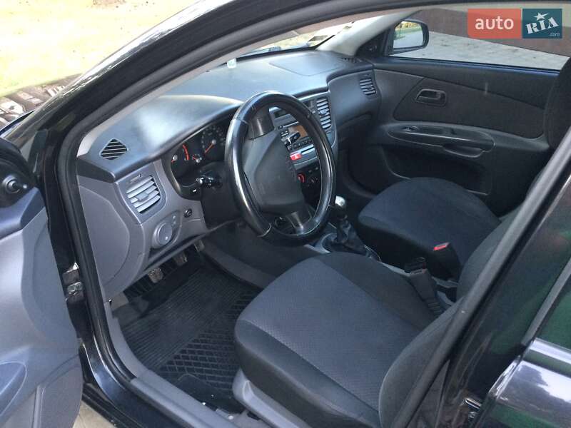 Седан Kia Rio 2009 в Каменке-Бугской фото 8 Седан Kia Rio 2009 в Каменке-Бугской