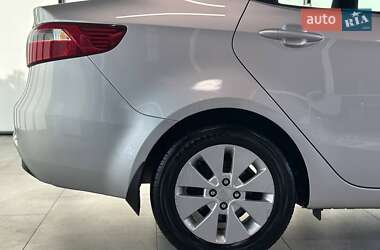 Седан Kia Rio 2012 в 