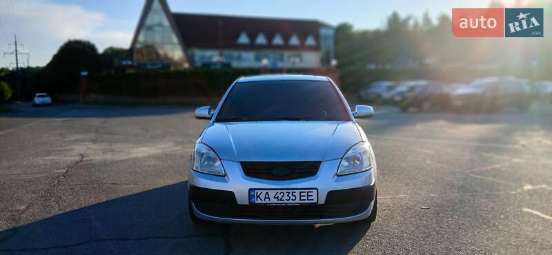 Kia Rio 2006