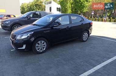 Седан Kia Rio 2014 в 