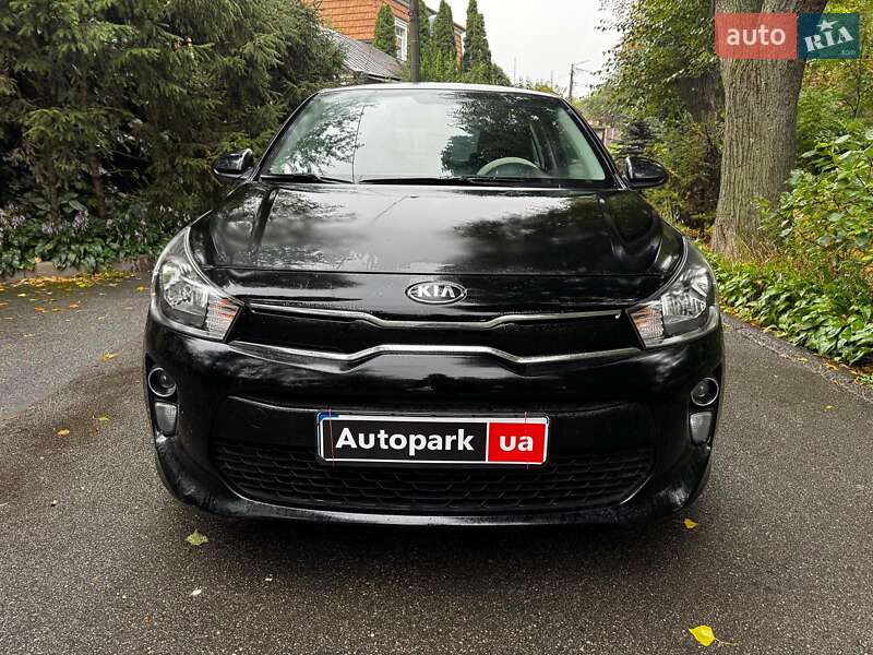 Хэтчбек Kia Rio 2018 в Киеве фото 2 Хэтчбек Kia Rio 2018 в Киеве