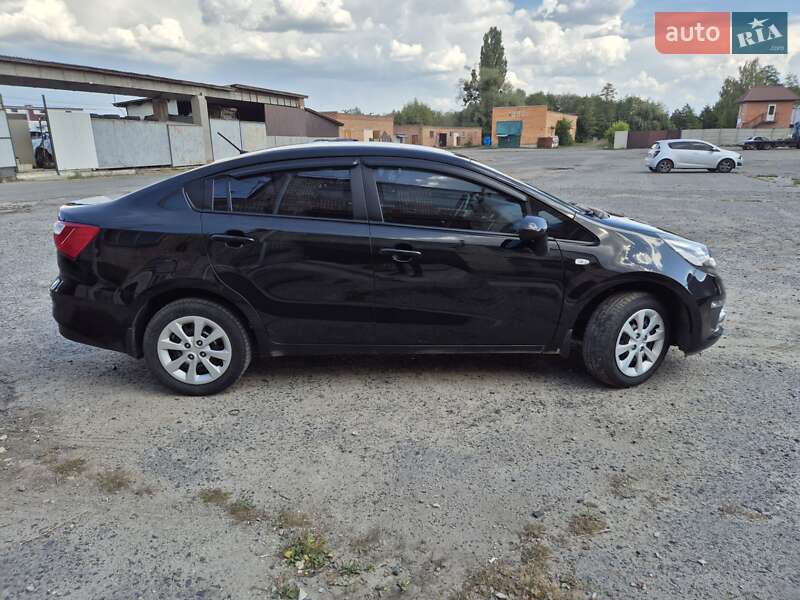 Седан Kia Rio 2017 в Охтирці фото 2 Седан Kia Rio 2017 в Охтирці