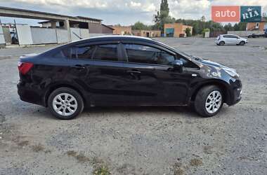 Седан Kia Rio 2017 в 