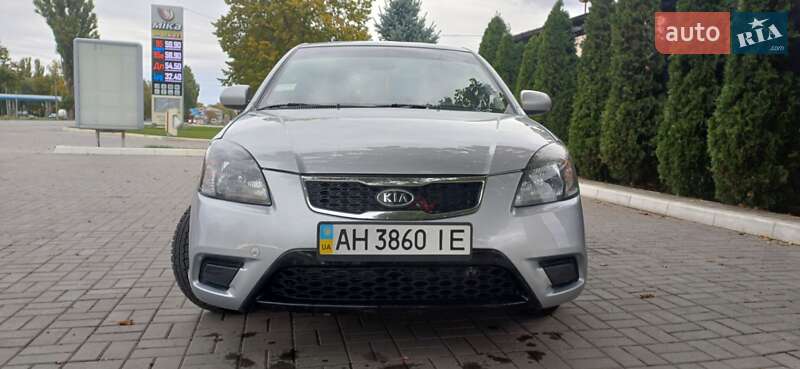 Седан Kia Rio 2011 в Магдалиновке фото 6 Седан Kia Rio 2011 в Магдалиновке