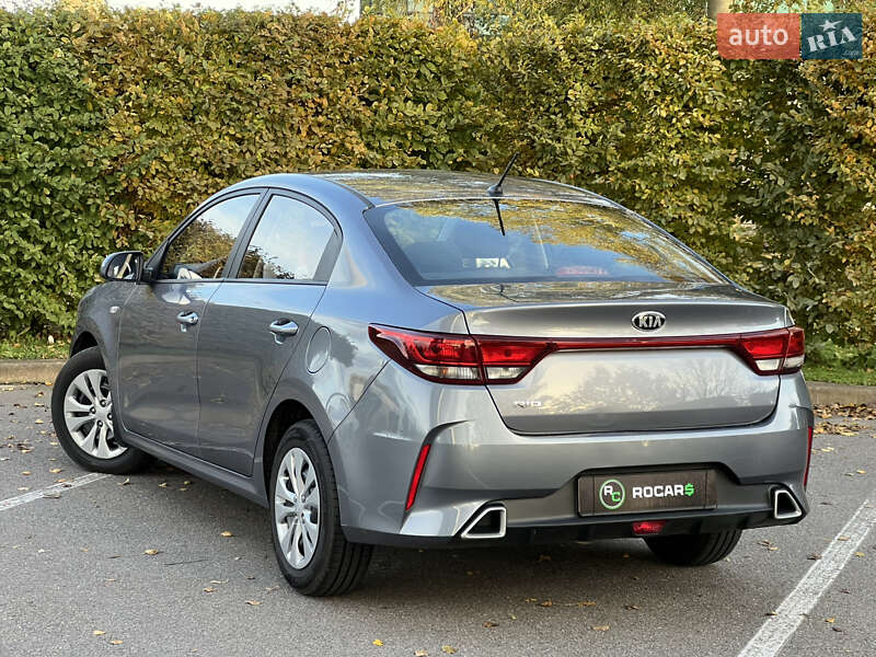 Седан Kia Rio 2021 в Києві