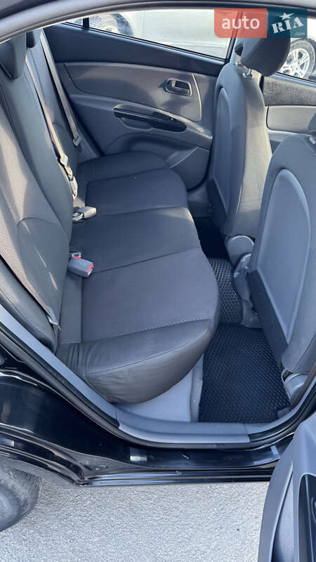 Седан Kia Rio 2010 в Виннице фото 27 Седан Kia Rio 2010 в Виннице