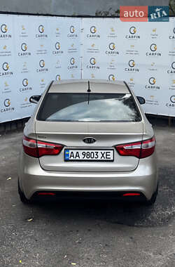 Седан Kia Rio 2012 в 