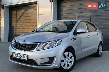 Седан Kia Rio 2014 в Виннице