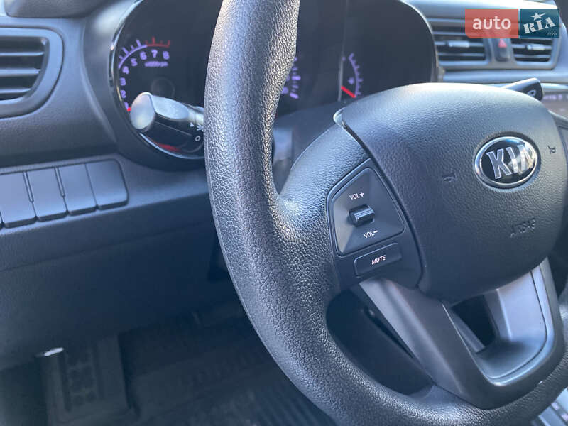 Седан Kia Rio 2014 в Вінниці фото 44 Седан Kia Rio 2014 в Вінниці