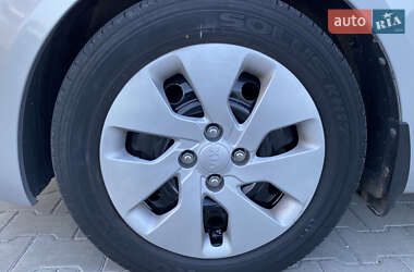 Седан Kia Rio 2014 в 