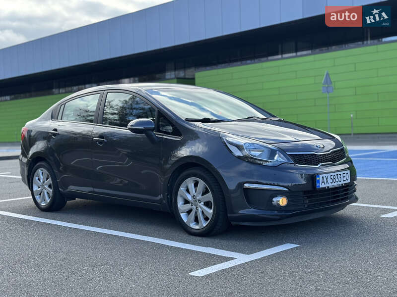 Седан Kia Rio 2016 в Києві