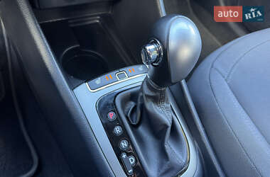 Седан Kia Rio 2016 в 