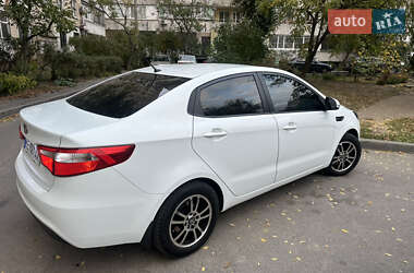 Седан Kia Rio 2012 в Днепре Седан Kia Rio 2012 в Днепре